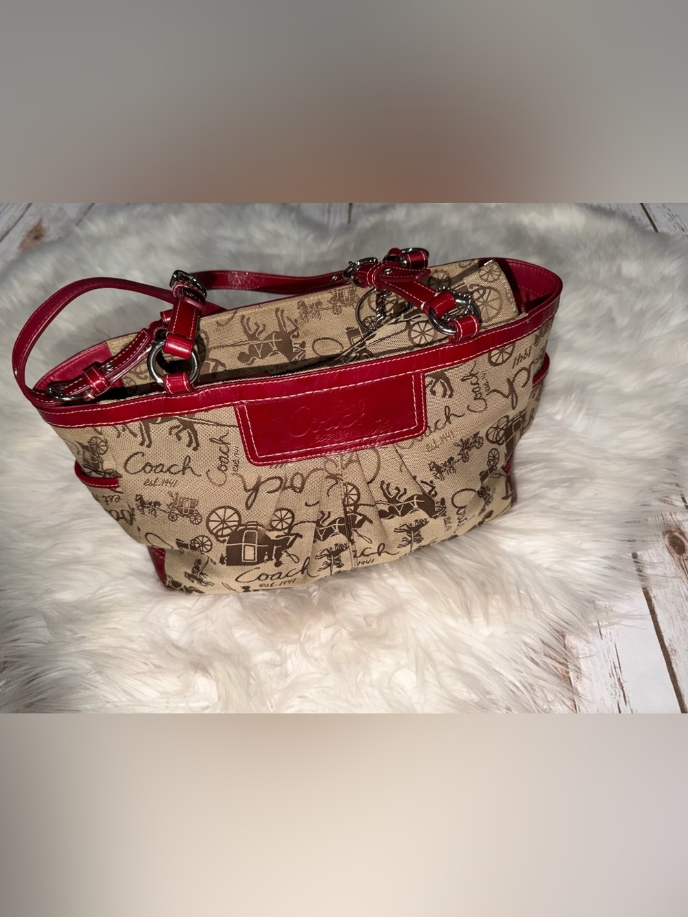 Y2K Horse & Carriage Coach Signature Canvas Shoulder Bag w/Red Trim F14443